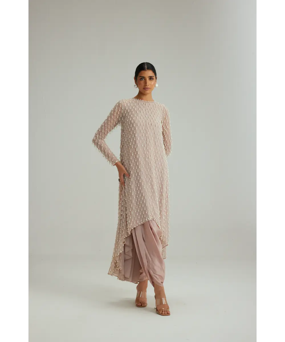 VVANI VATS- Ash Pink Pearl Drop Kurta set